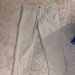 Men’s LuLulemon ABC Pants 33/34